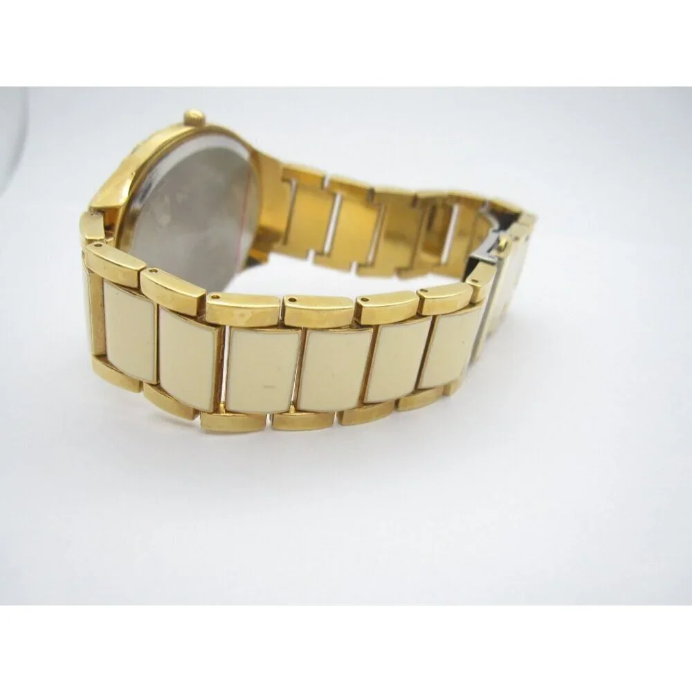 Women's SLE Quartz Analog 40mm Dial Causal Round Watch (E89)
